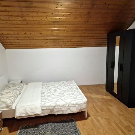 Kiki Privatne Sobe, Zagreb Airport Lejlighed Velika Gorica Eksteriør billede