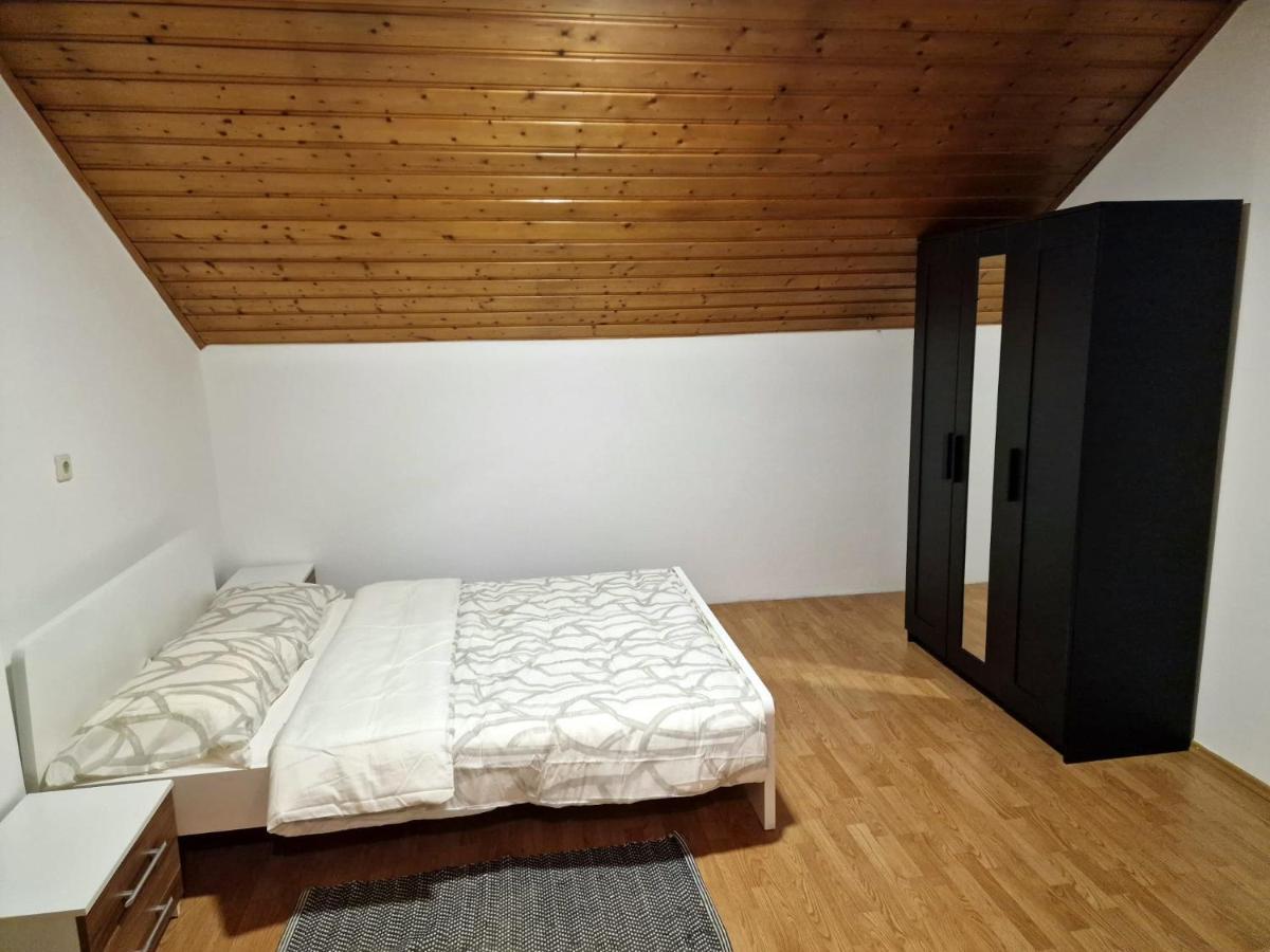 Kiki Privatne Sobe, Zagreb Airport Lejlighed Velika Gorica Eksteriør billede